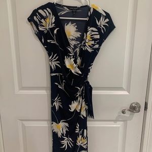 Maggy London Wrap Dress - Size 4